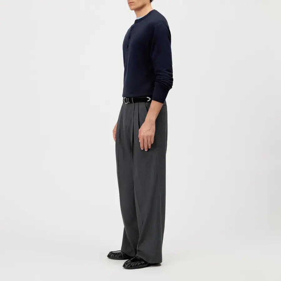 Hose Leek_Wide grau_01
